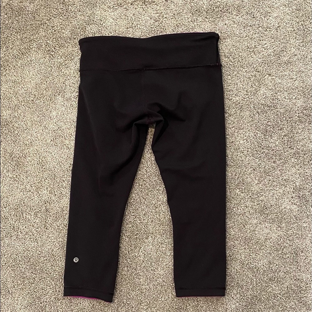 Lululemon Reversible - Picture 2 of 3